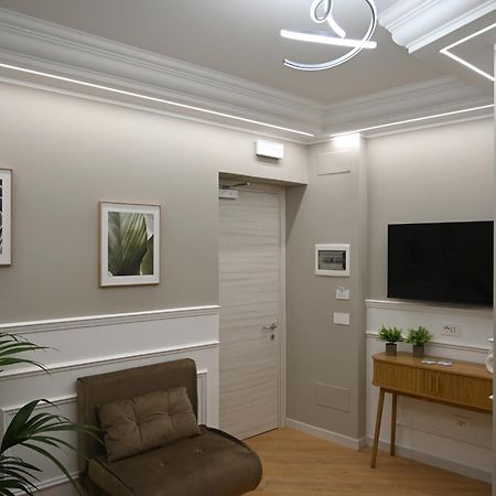 Mom Apartment Rooms&Suites تيفولي المظهر الخارجي الصورة