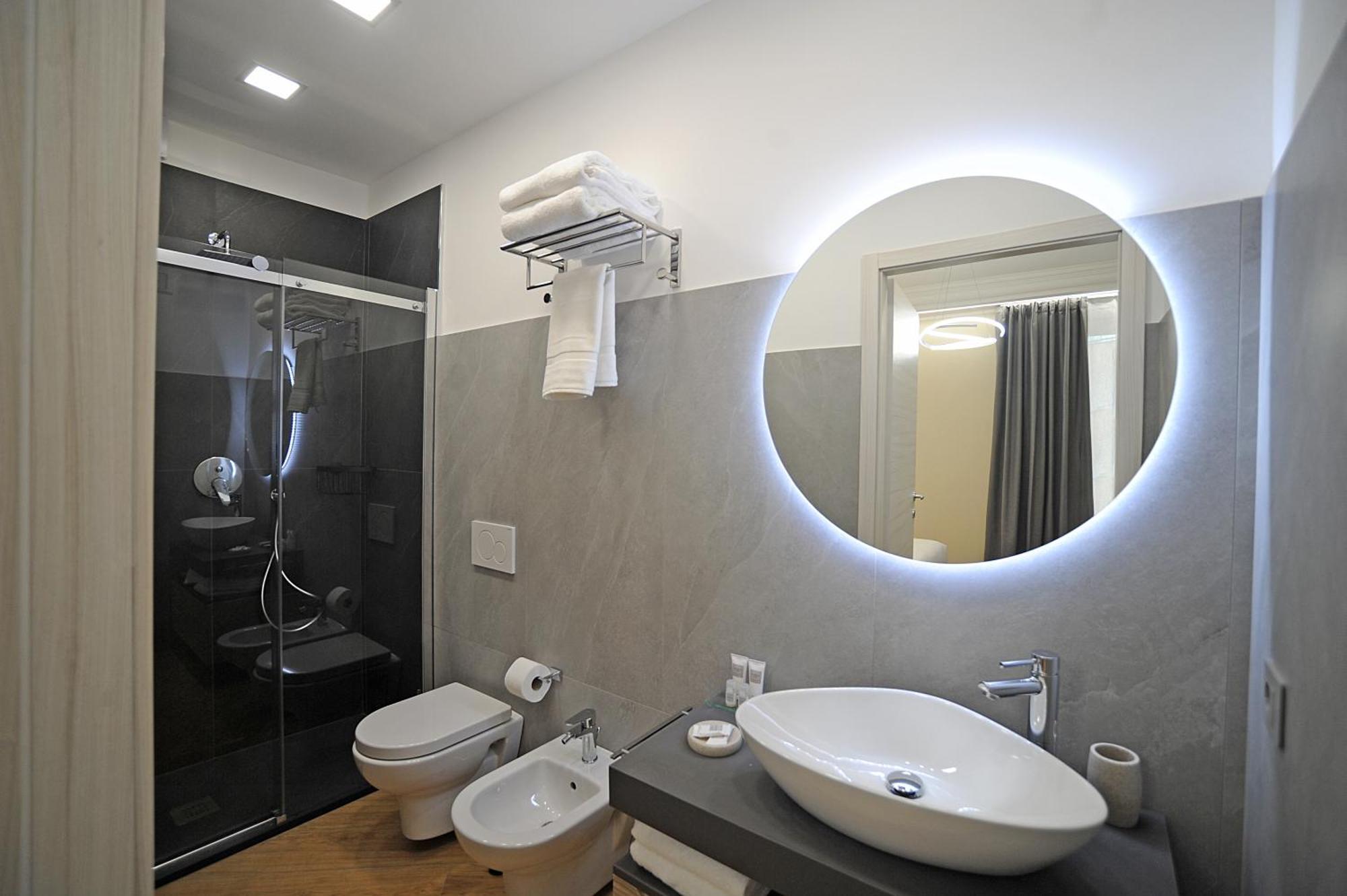 Mom Apartment Rooms&Suites تيفولي المظهر الخارجي الصورة