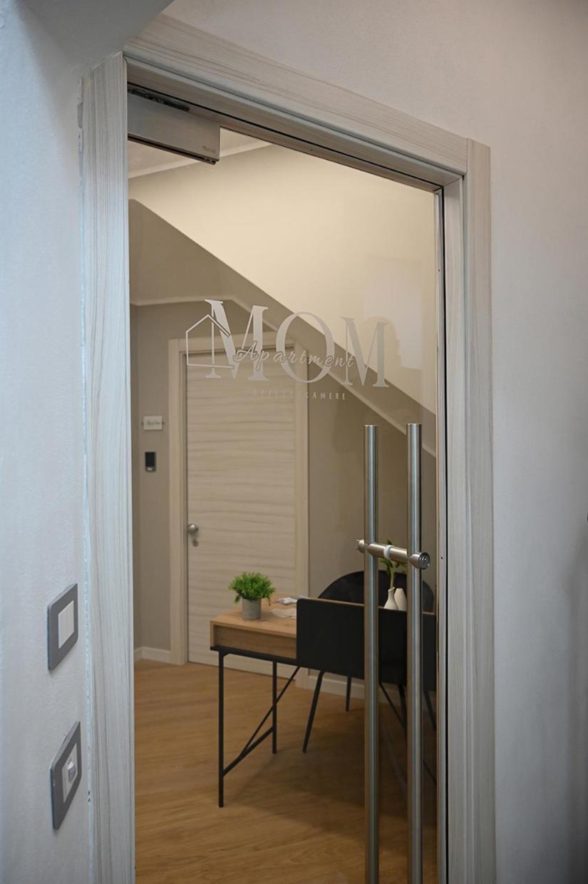 Mom Apartment Rooms&Suites تيفولي المظهر الخارجي الصورة