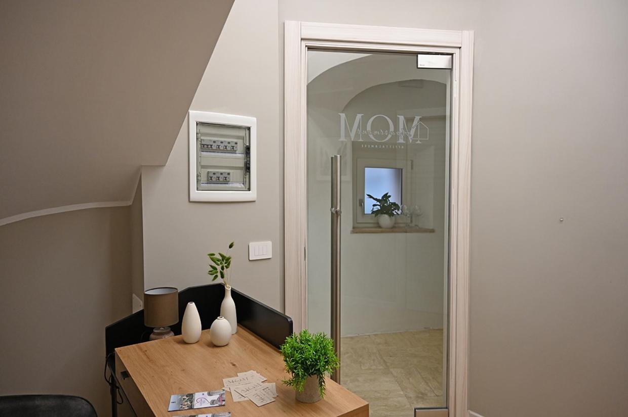 Mom Apartment Rooms&Suites تيفولي المظهر الخارجي الصورة